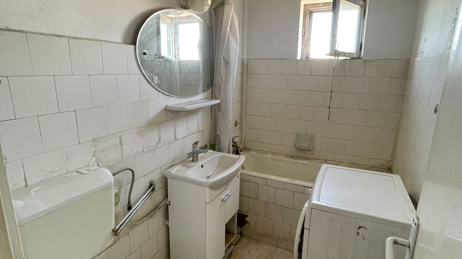 Hotel Central | 2 camere | Boxa - Poză 10