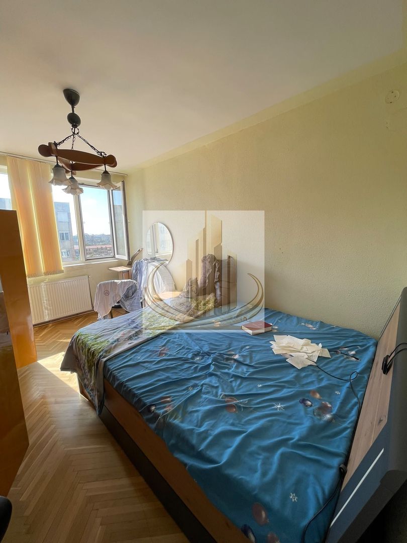 🏡 Apartament 3 camere - Poză 2