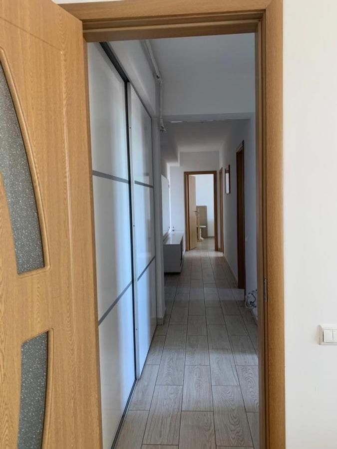 Apartament superb cu trei camere, Aparatorii Patriei, 124.000 € - Poză 7
