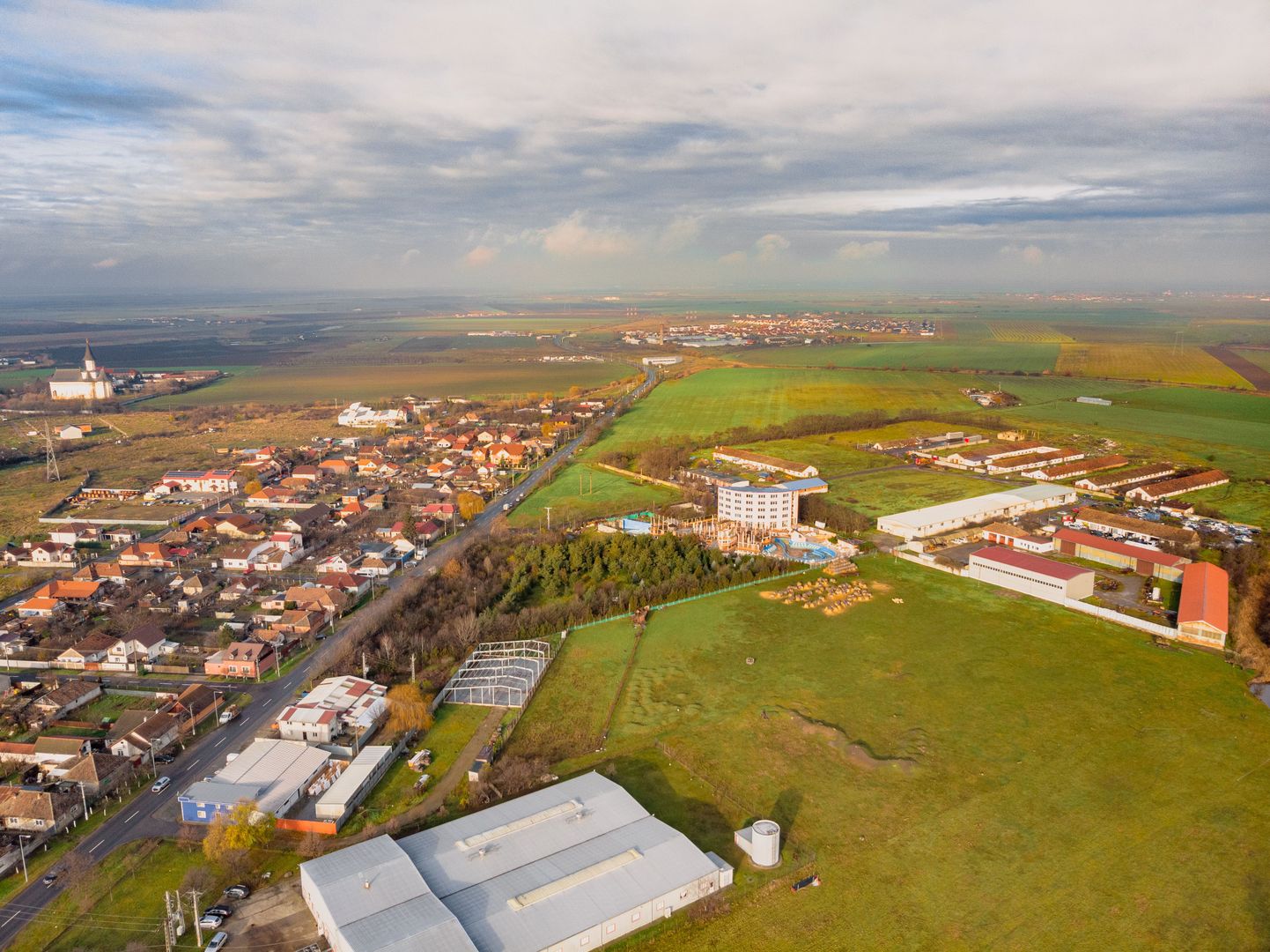 Teren industrial cu PUZ - 973mp - Poză 9