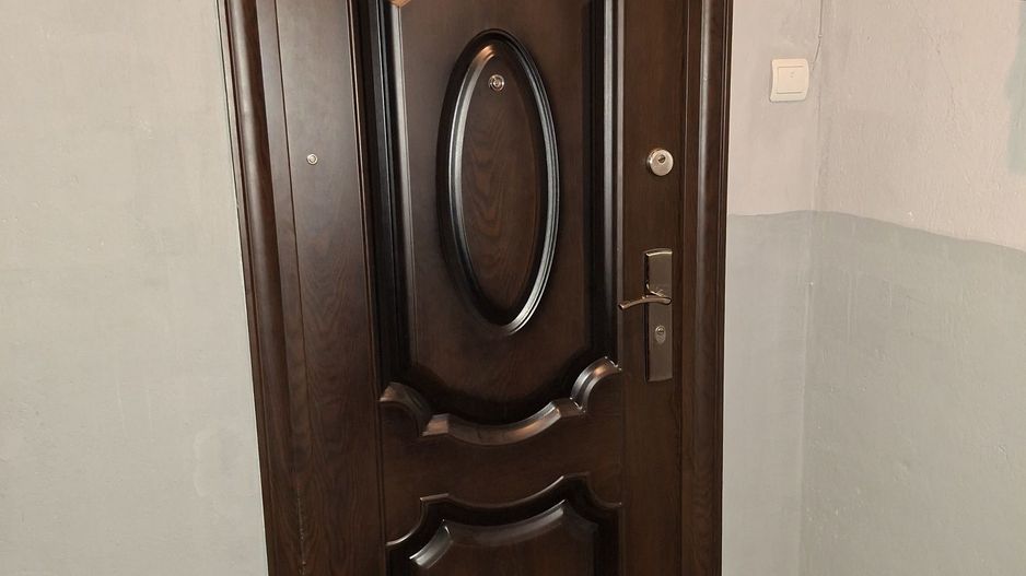 BRASADAS vinde apartament cu 2 cam etaj 3 Botizului. - Poză 1