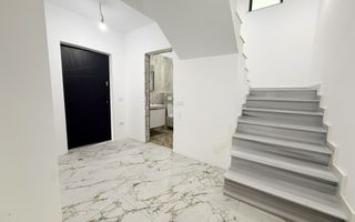 Vila individuala cu 5 camere / 3 bai / dressing / teren 343 mp - Poză 3