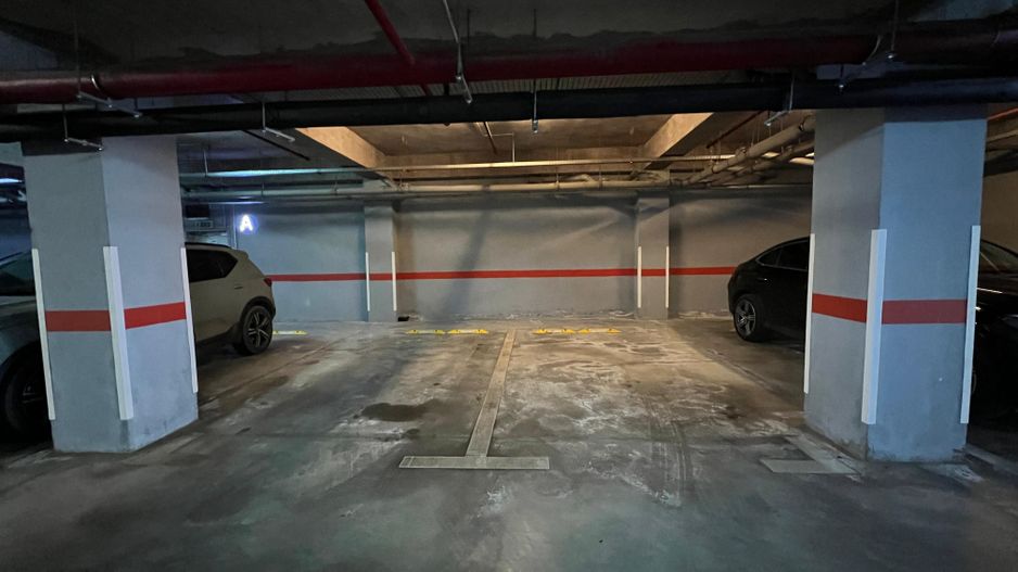 3 camere cu 84 mp de curte | 2 parcari subterane | boxa 8 mp amenajata - Poză 18