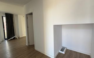 Casa 4 camere cu 2 locuri de parcare - Poză 5