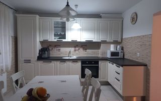 Apartament cu 3 camere, 86mp, Zona UMFST - Poză 4