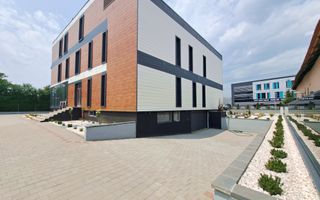 Cladire comerciala situata la drum intens circulat, 1365 mp utili + 20 parcari - Poză 7