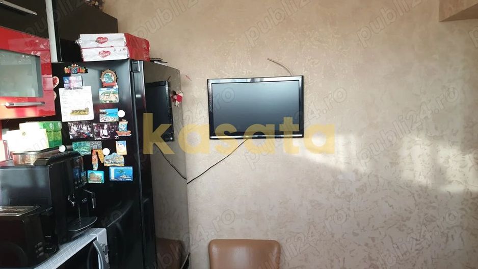 2 camere Bragadiru et.1, curte proprie 70 mp, parcare - Poză 8