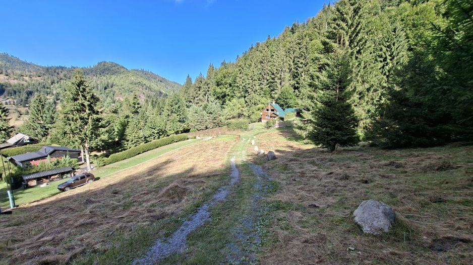 Teren intravilan la munte - Poză 6