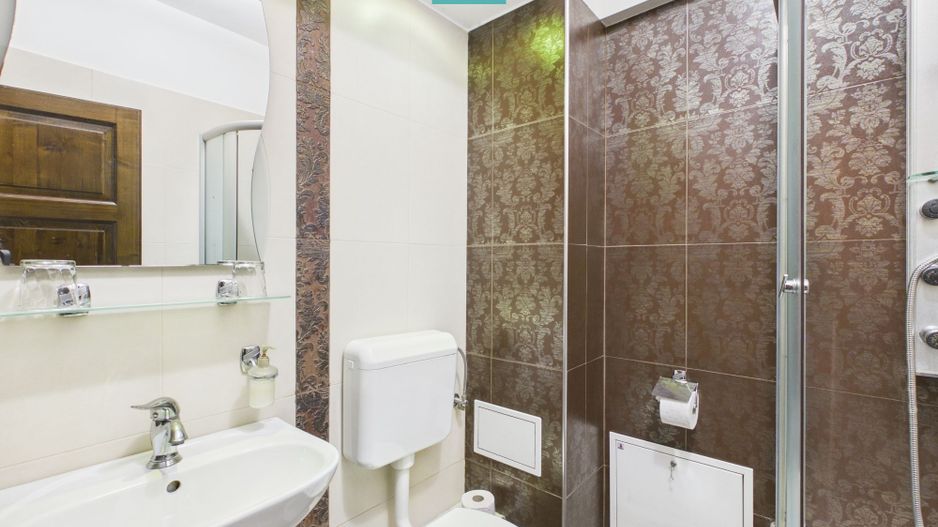 Afacere la cheie – Pensiune cu restaurant - Poză 25
