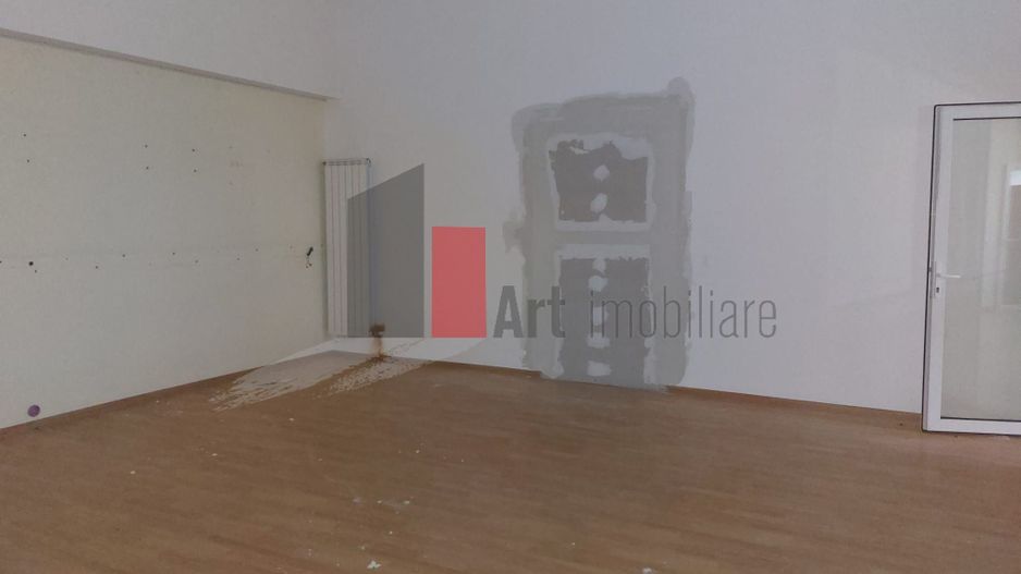 Spatiul industrial "LOKAL" pentru depozitare/productie, in incinta APACA - Poză 2