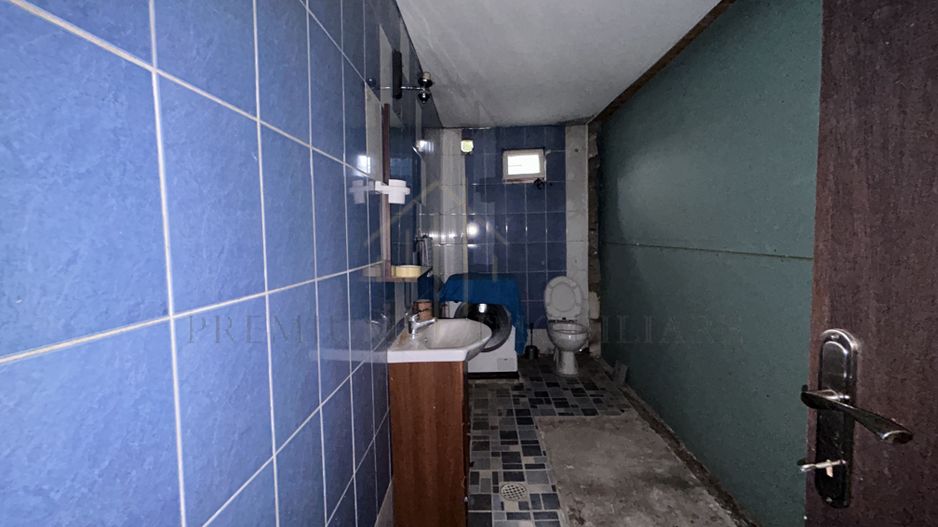 Casa de vanzare in Slanic Moldova . - Poză 7