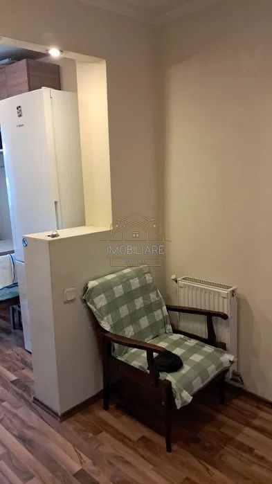 Apartament de 2 camere - Poză 3