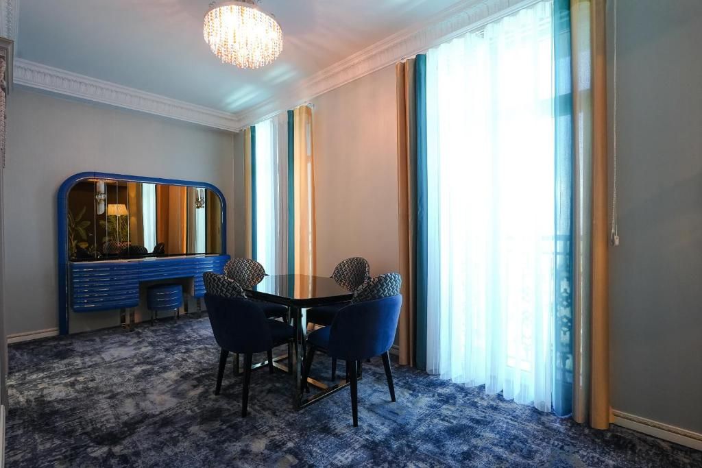 W REGAL Boutique Hotel & Spa – Mamaia - Poză 16