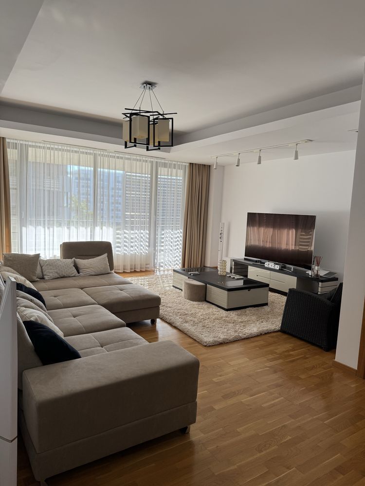 Apartament 3 camere Liziera Residances Pipera 158 mp + Parcare - Poză 1