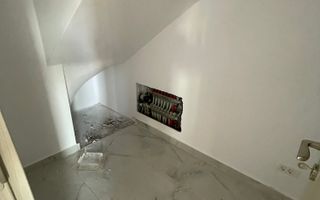 Giroc-Bld. Aviatiei | 5 camere | 3 bai | Bucatarie inchisa - Poză 13