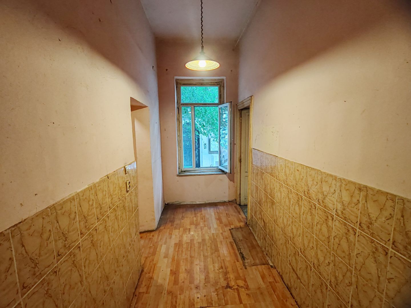 Oferta zilei !!! Garsoniera 33.4 mp utili in Vila - Zona Parcul Carol - Poză 13