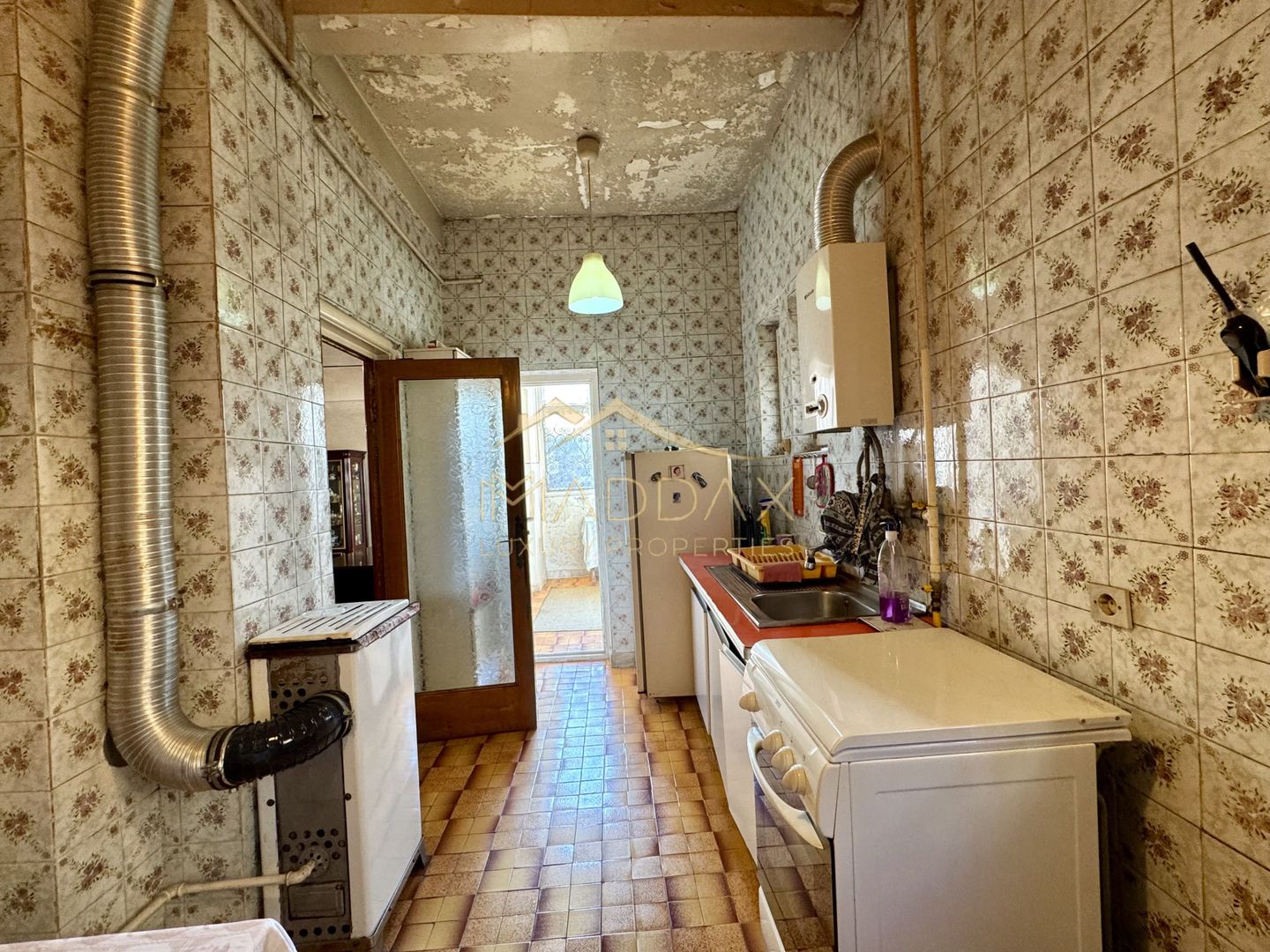 Vila cu 6 camere *310mp*  + Garaj // Primăverii - Poză 45