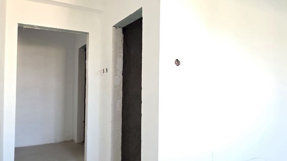 Apartament cu 3 camere, 2 bai, bloc NOU, zona CRUCEA GARII - TRIBUNAL; - Poză 12