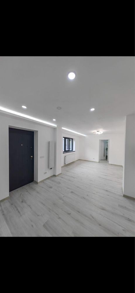 Vand Casa vizavi Cora Alexandriei - Poză 2