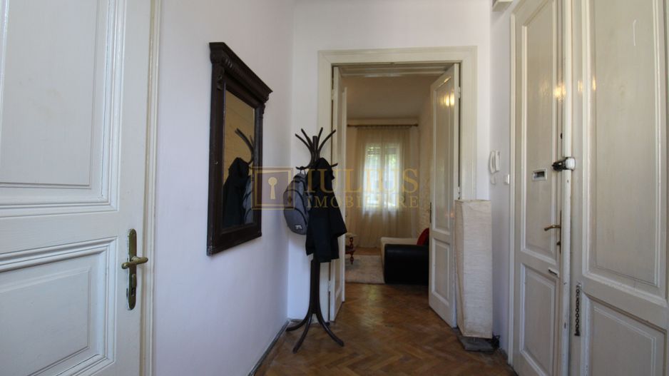 La casa, zona linistita, str Odobescu; camere spatioase. - Poză 14