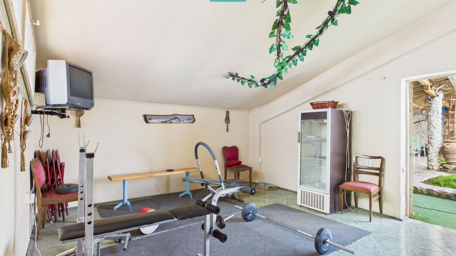 Proprietate multifuncțională centrală 1000 mp - Poză 23