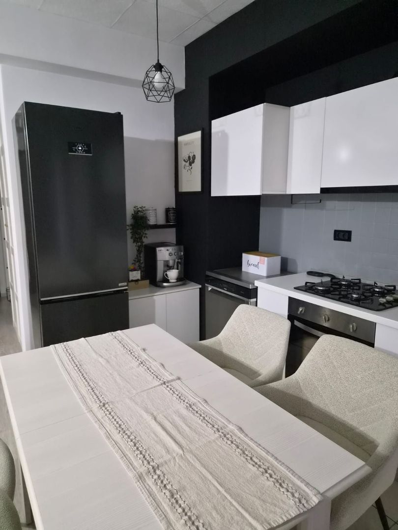 Apartament doua camere,doua locuri de parcare zona Aradului - Poză 8