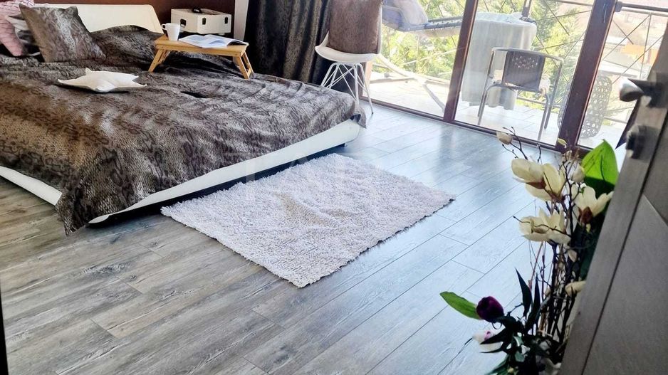 Casă modernă, complet mobilată, cu view deosebit! - Poză 4