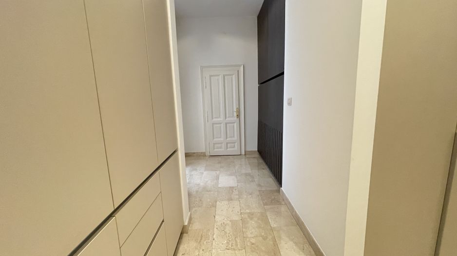 Apartament de închiriat zona Neptun - Poză 9
