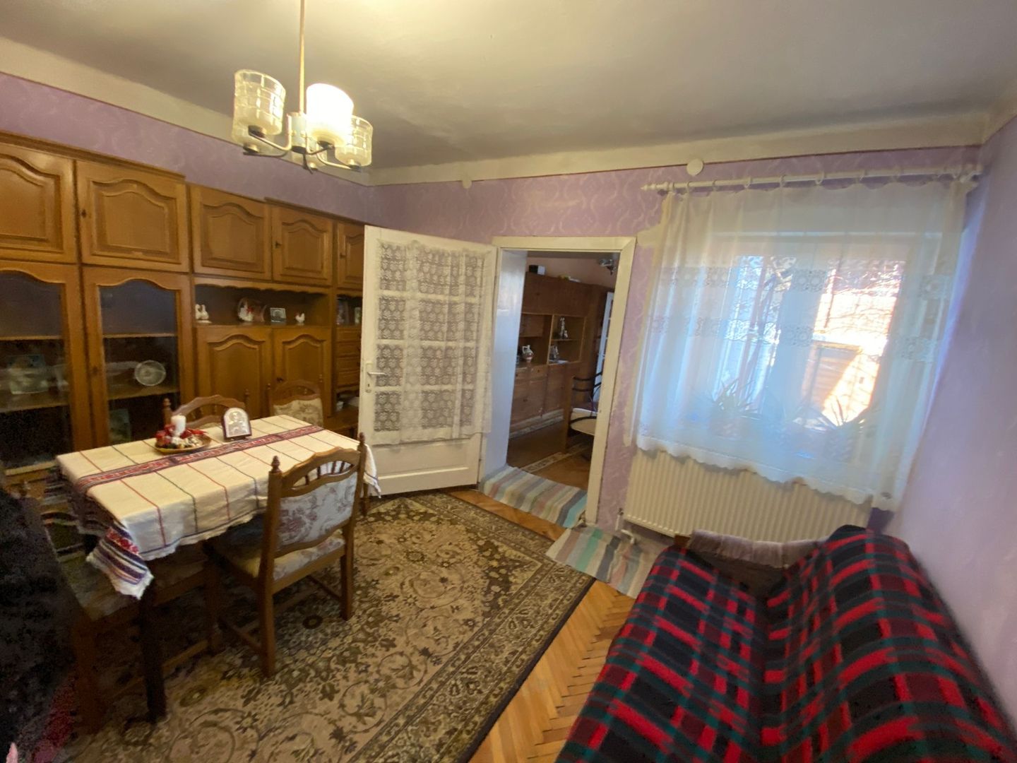 BRASADAS vinde casa cu 6 cam 2 bai cu tern 3.3 ari. - Poză 3