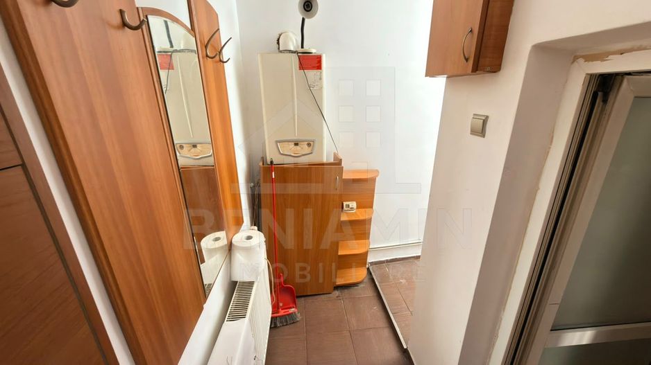 Casa P+1 - centrala - renovata 2010 - Rovine - Piata Centrala - Poză 6