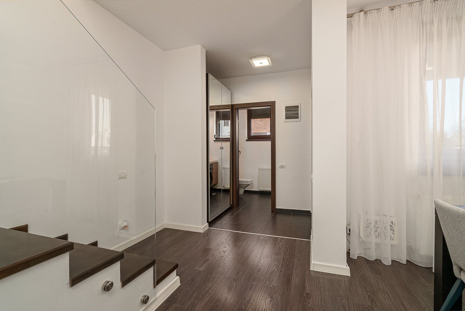Casă ideală pentru familie–4 camere, curte amenajată, complex privat-securizat - Poză 11