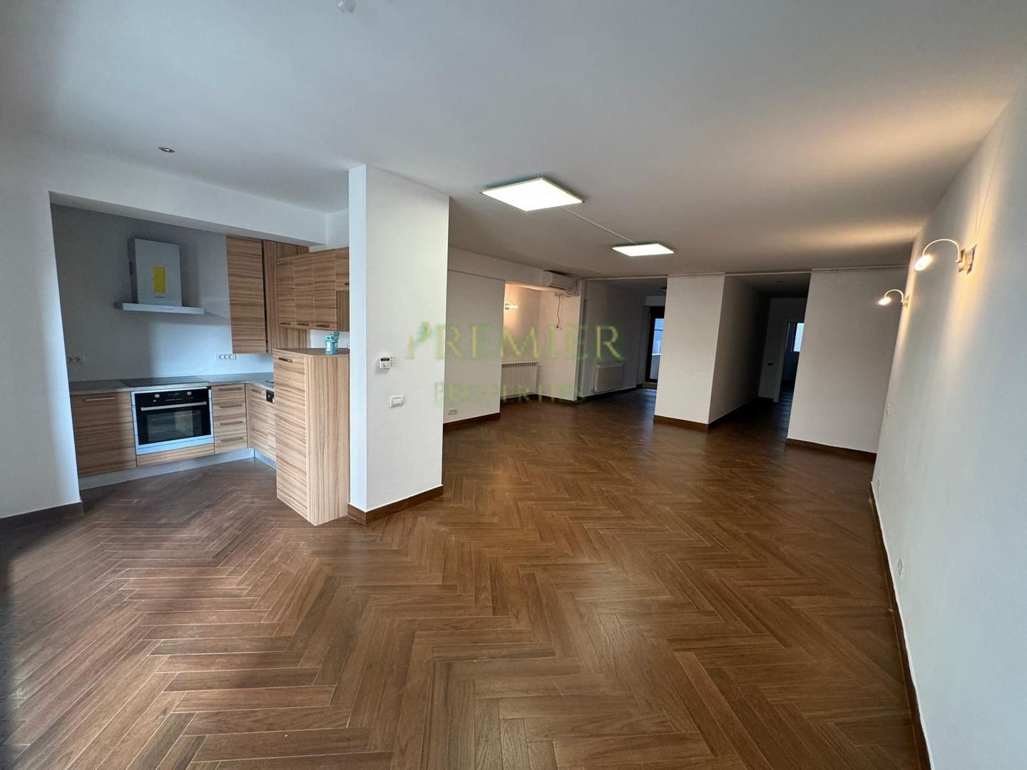 Apartament 4 camere lux 138 mp de vanzare Dorobanti/ Televiziune/ Primaverii - Poză 2