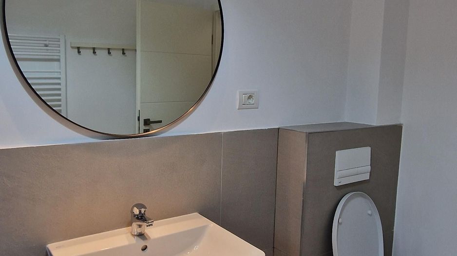 Apartament frumos cu 2 camere si loc de parcare - Poză 7