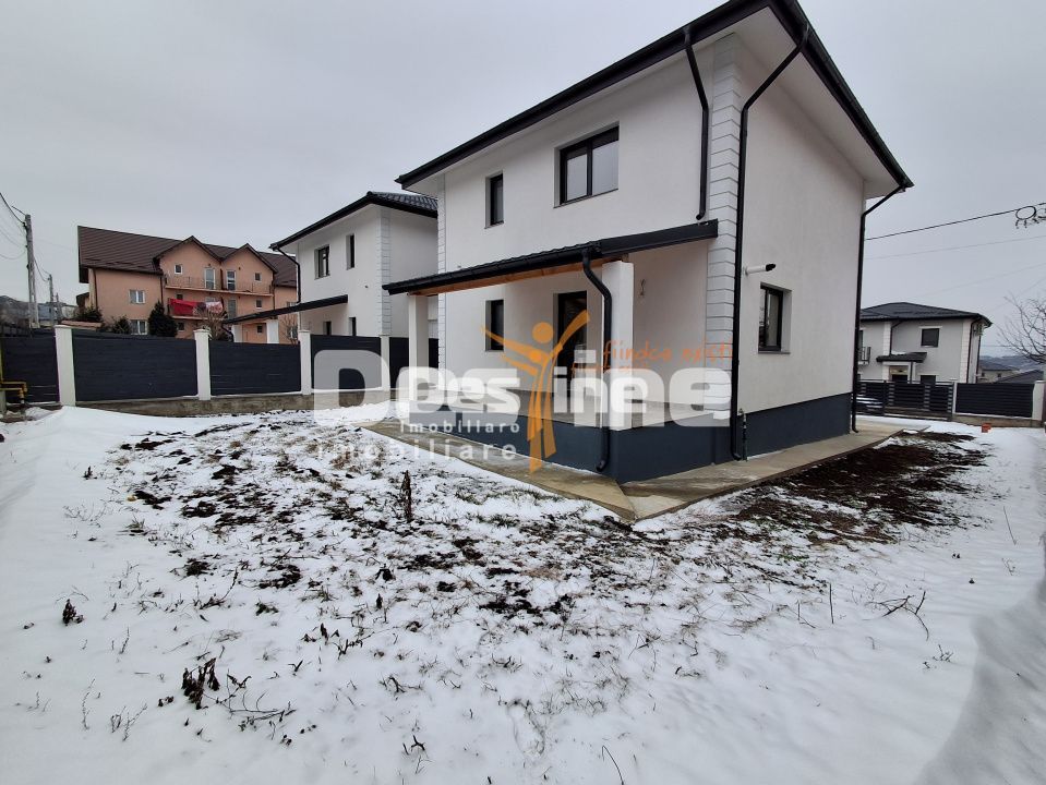 CASĂ tip duplex, situata in Valea Adanca - Poză 4