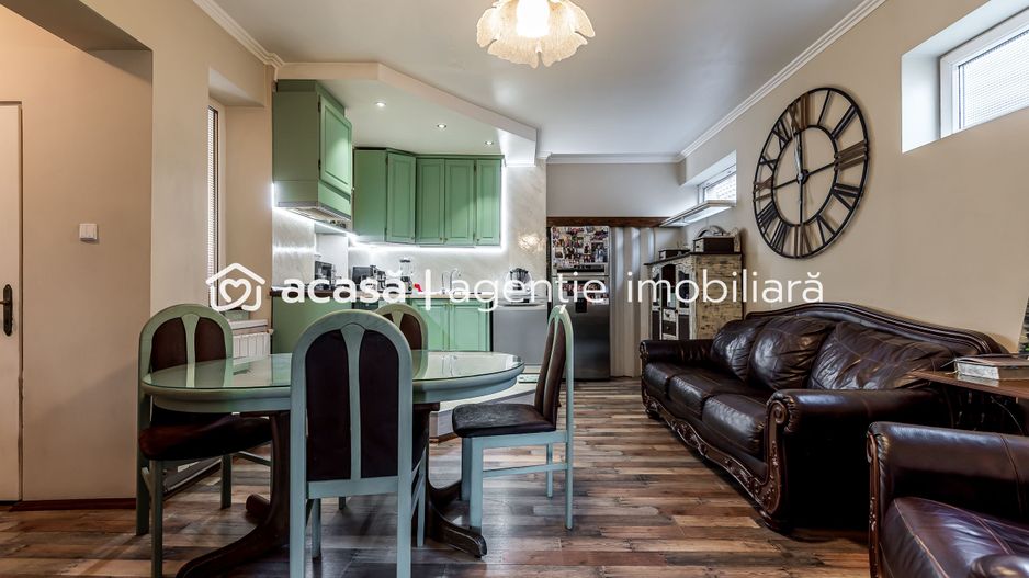 Casa solida din caramida - 8 camere - zona Sega, UTA - COMISION 0 - Poză 1