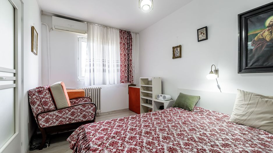 VÂNDUT! Apartament cu 2 camere. Zona Fortuna, Vlaicu - Poză 3