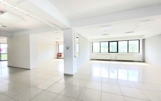 Spatiu comercial de inchiriat - 1.000 mp - Poză 2