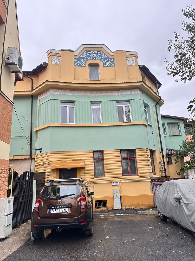 DE VANZARE GARSONIERĂ ÎN VILĂ | ULTRACENTRAL | CURTE | CENTRALĂ PROPRIE - Poză 9