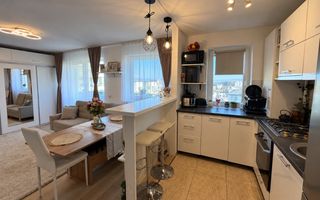 Studio 39 mp, Top City – Coresi, etaj 9/11, parcare, boxă, mobilat - Poză 1