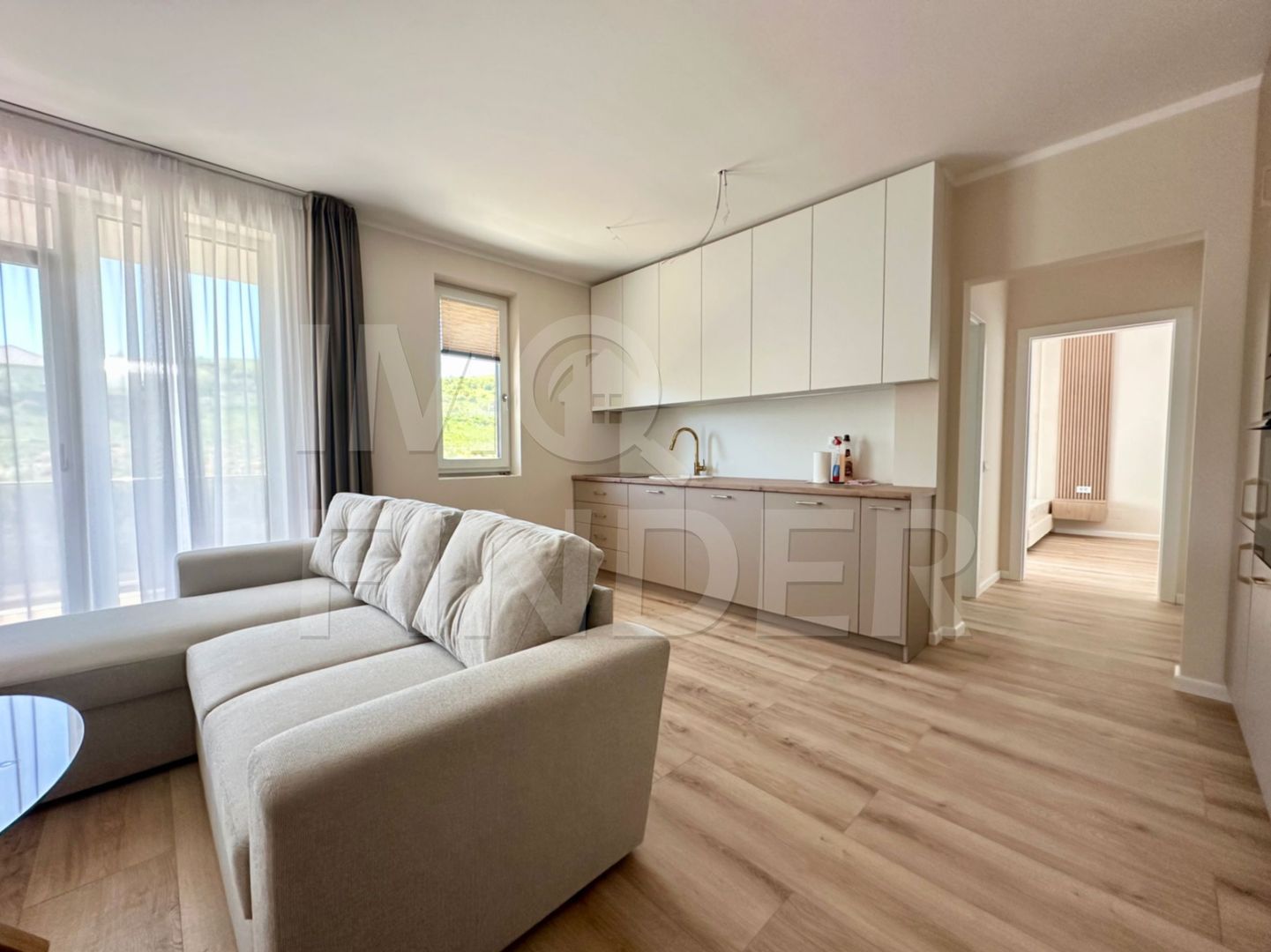 2 camere premium cu terasa generoasa | design elegant | complet mobilat - Poză 2