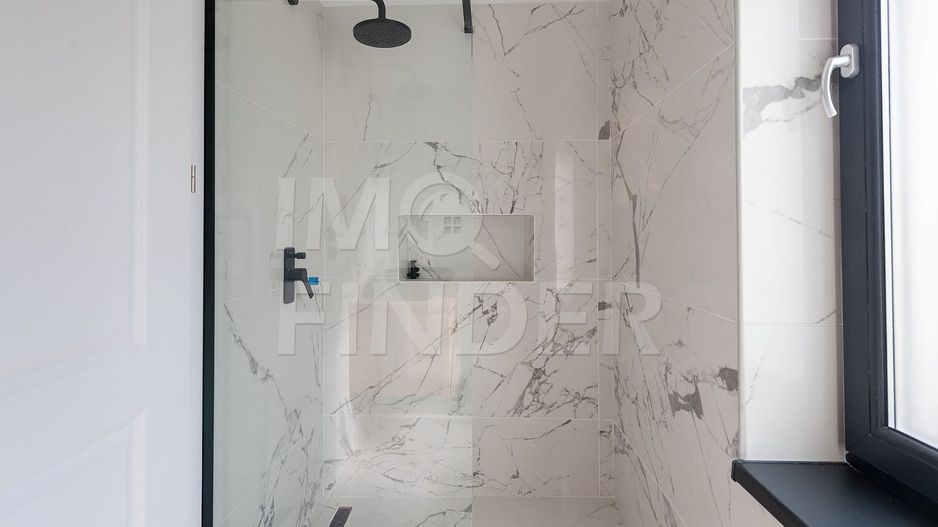 Vanzare apartament la casa 84 mp,  zona centrala, curte 200mp - Poză 4