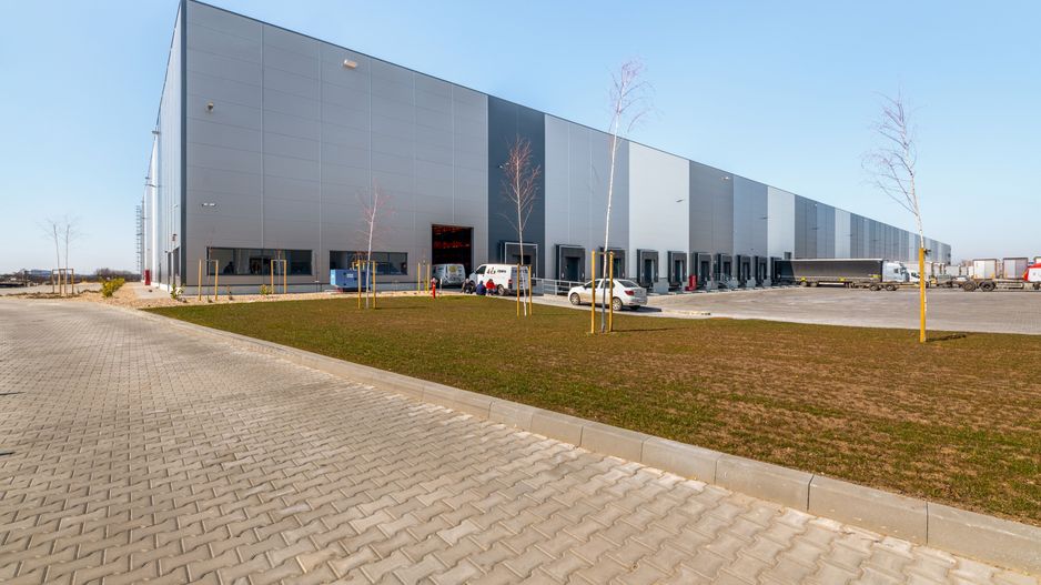 Spațiu logistic la autostrada A1 - Poză 1