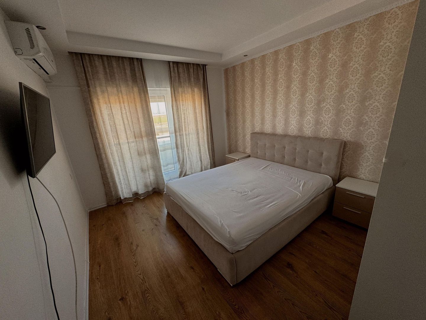 COSMOPOLIS - Apartament cu 3 camere, mobilat si utilat. - Poză 4