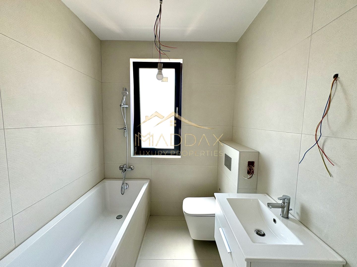 Vila Premium cu 6 camere Tunari  P+1+M ~ Exclusivitate - Poză 46