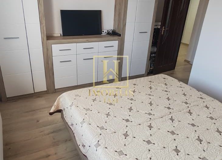 Apartament renovat 3 camere Dec 72 mp Dacia 131999 euro - Poză 4