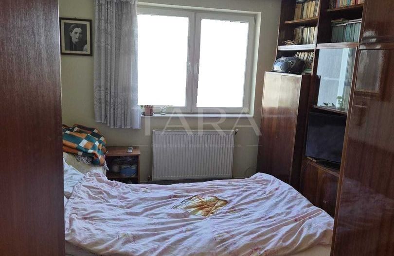 Apartament 3 camere decomandate, zona Minerva, etaj intermediar. - Poză 4