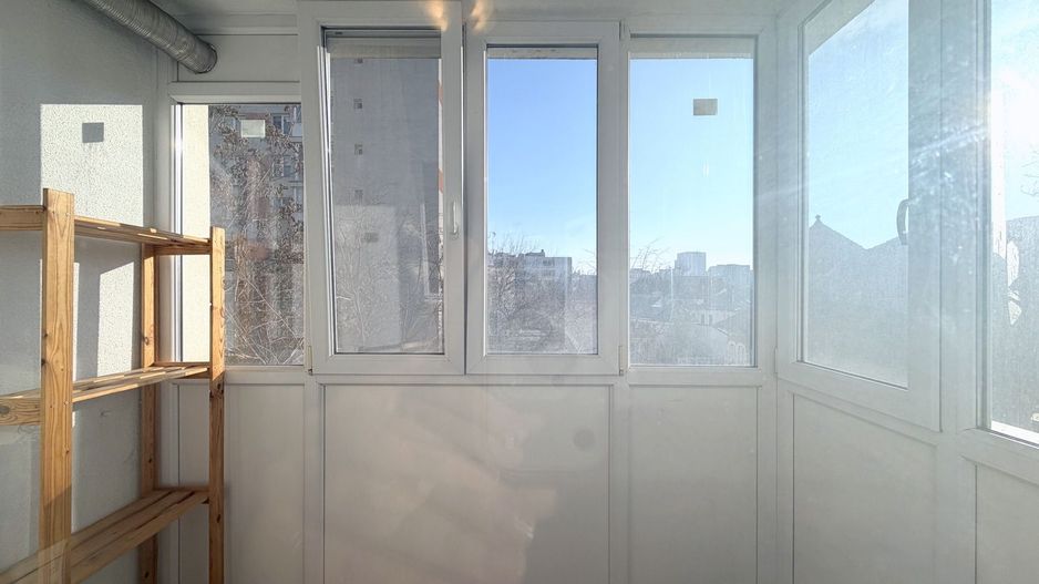 3 camere etaj 3 Stefan cel Mare-Polona - Poză 13