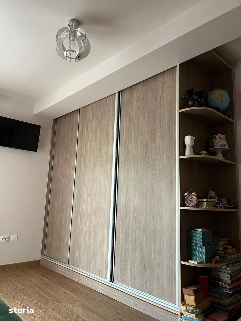 Apartament 3 camere, terasă, balcon închis, parcare - Poză 7