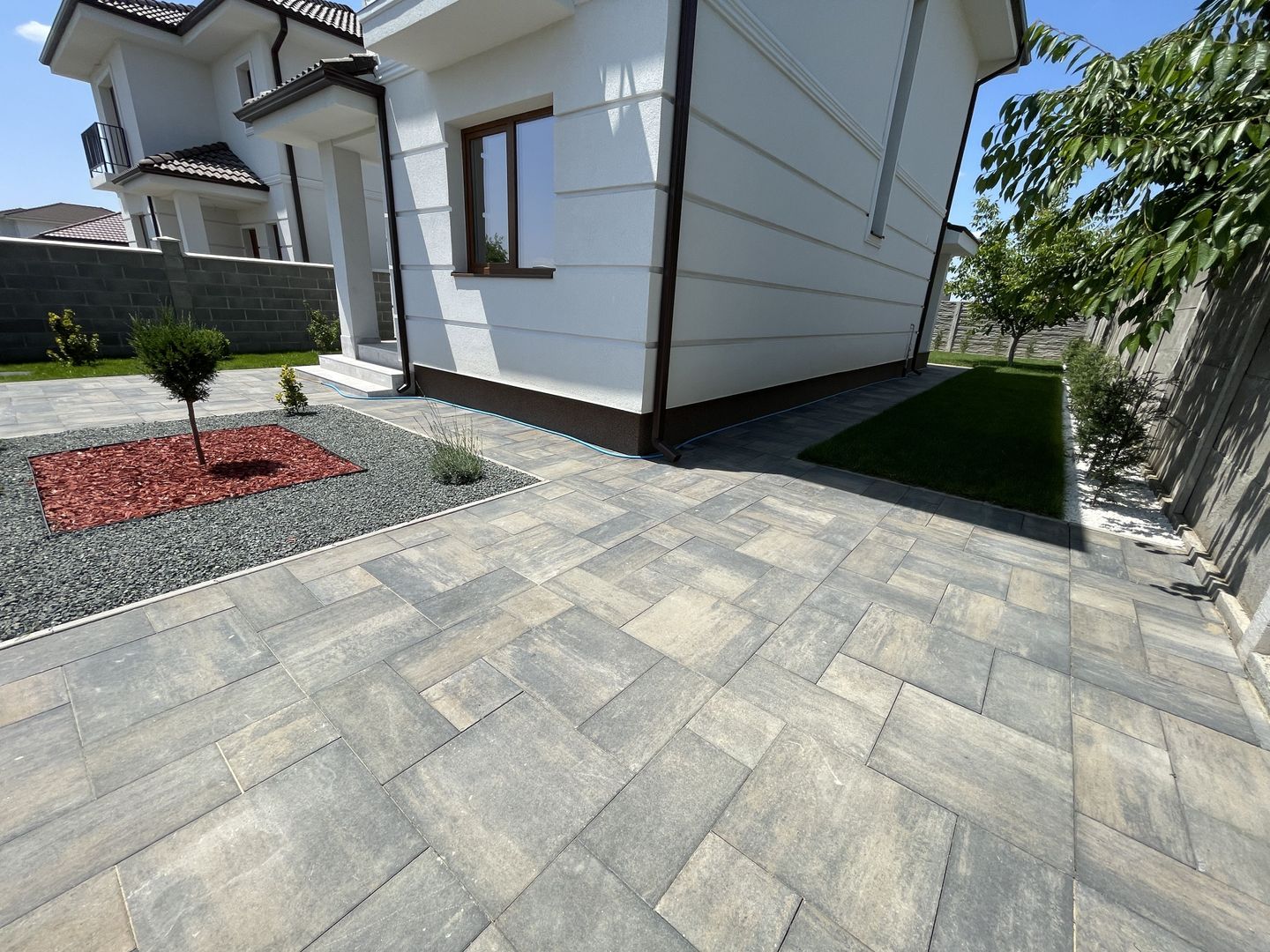 Duplex despartit prin spatiu tehnic - Poză 17