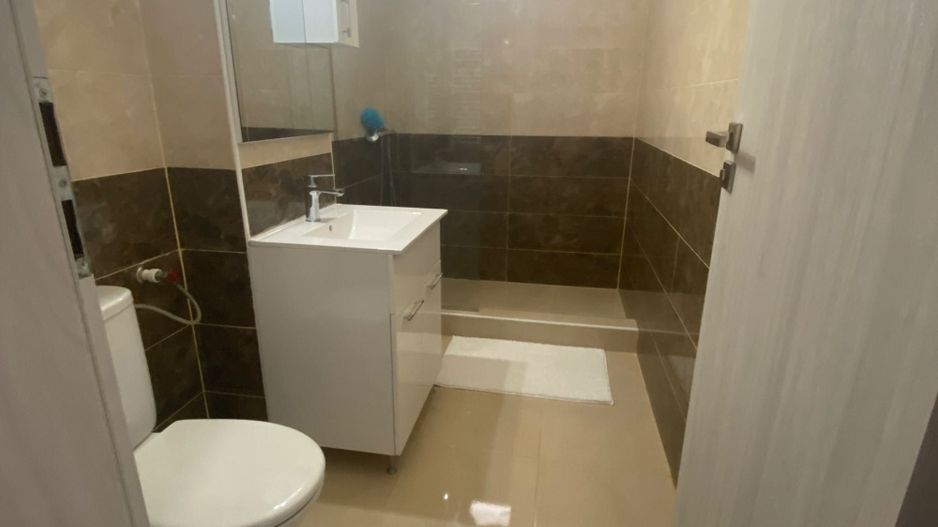 Vand/schimb ap 2 camere in Mamaia N - zona cluburilor - Poză 8